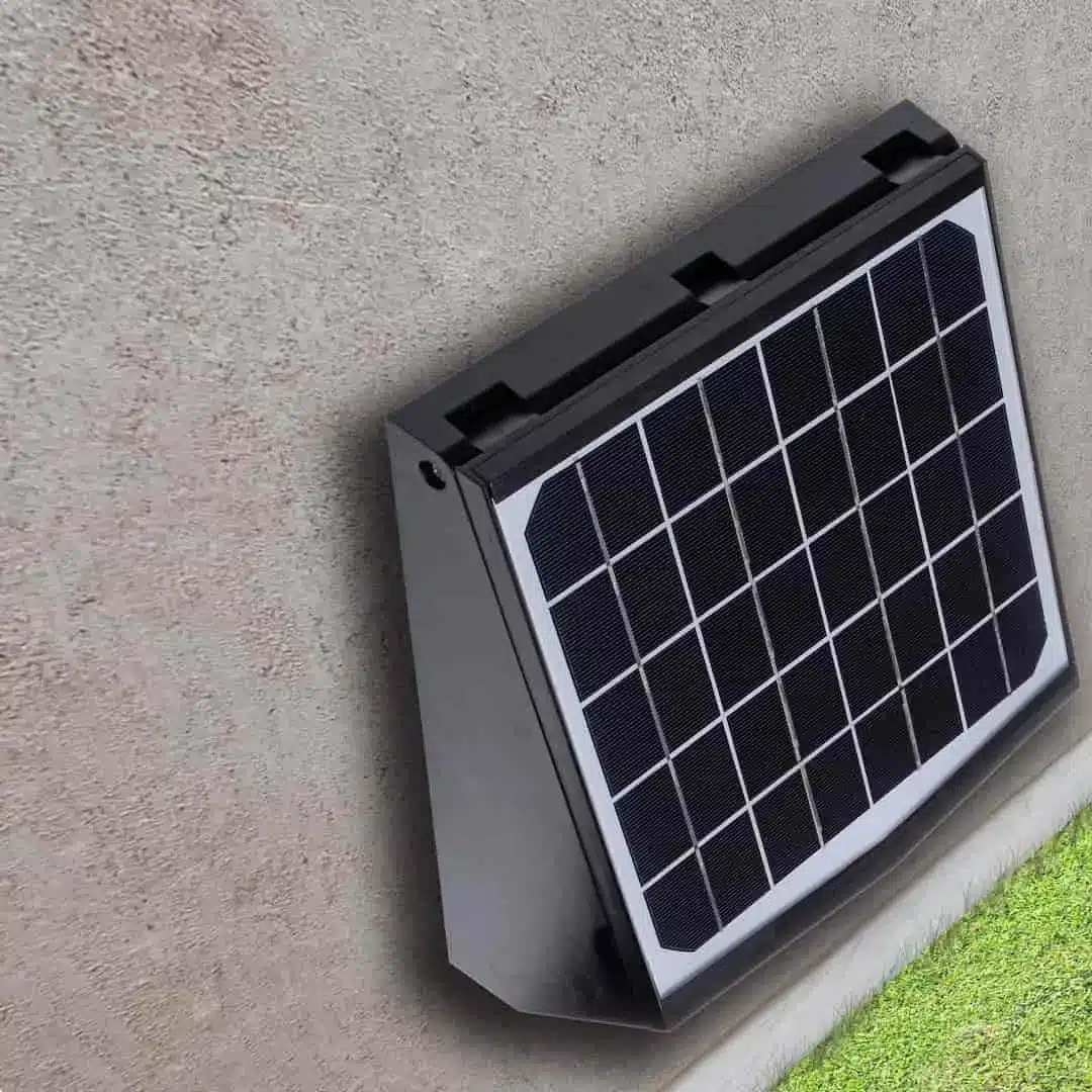 solarna LED svetilka