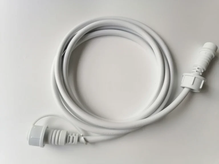 Beli podaljšek za svetlobne verige Eko-Light, 2 m